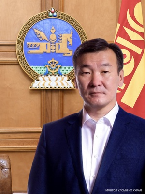 С.Ганбаатар